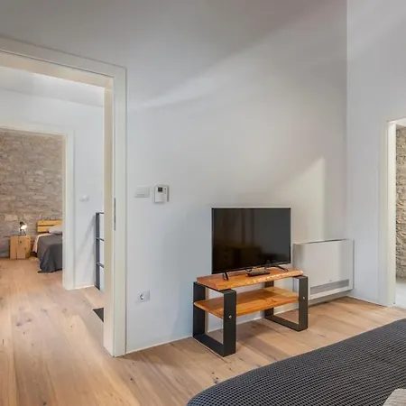 Casa 42 Willa Butkovići