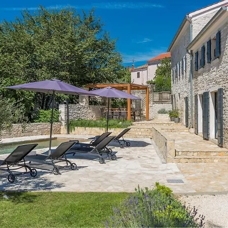 Casa 42 * Butkovici (Istria)